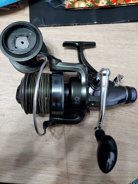 Mulinetă crap 10000