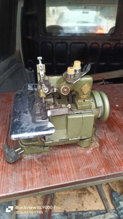 Стара шевна машина