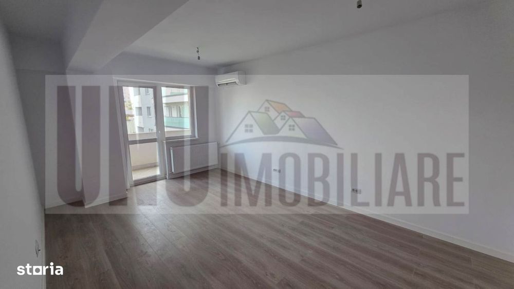 Apartament 2 camere Dec, Geam la baie