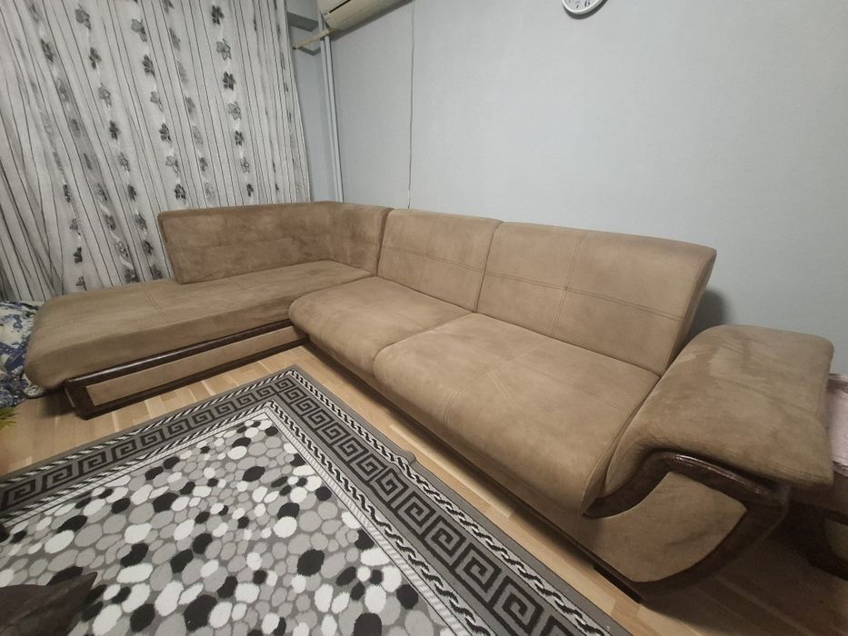 Ъглов диван разтегателен