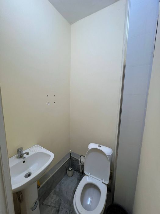 Аренда под офис 72м2 4 комната 3 минут от метро Минор! 876y.e