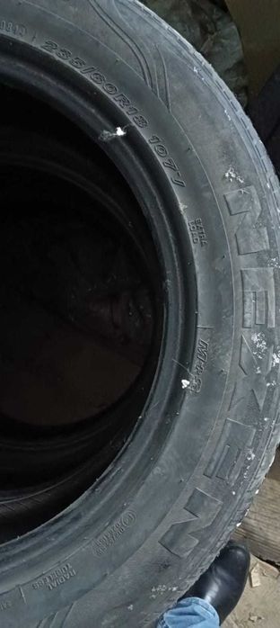 Продам резину на 18