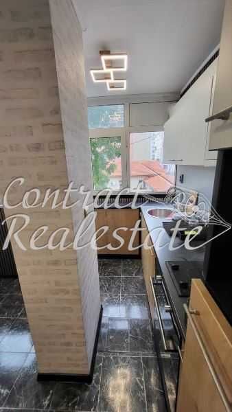 Дава се под наем Едностаен апартамент в Варна, Център - 40 кв.м за 348.84 € - Снимка #4