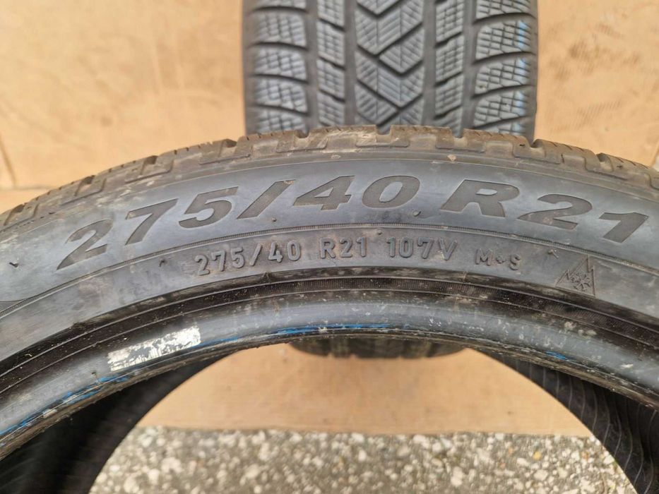2 Pirelli R21 275/40
Зимни гуми 
DOT2617