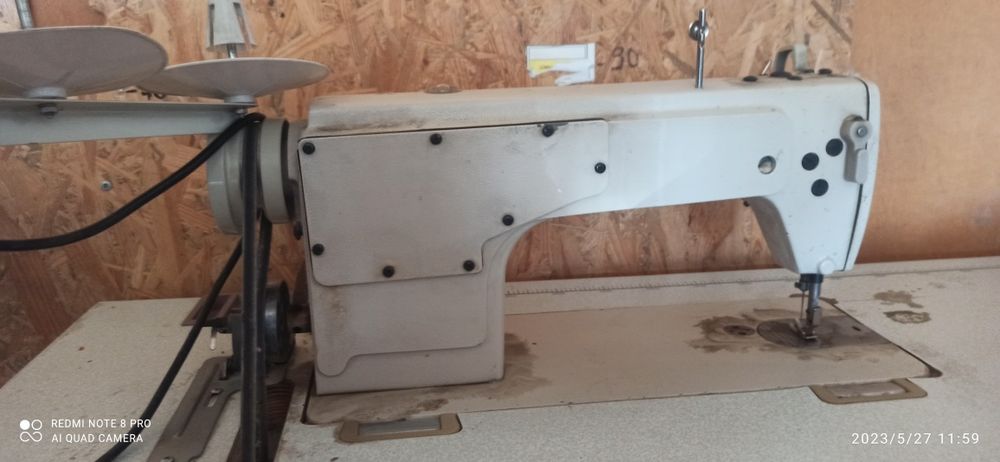 Швейная машина ...