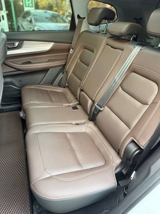 Sotiladi/Продаю CHERY 8 PRO LUX