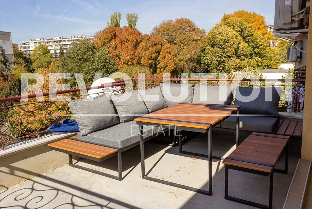 Тристаен апартамент  в гр.Варна, Левски!