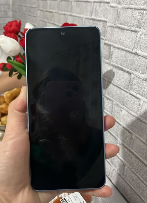 Редми ноут 13 почти новый