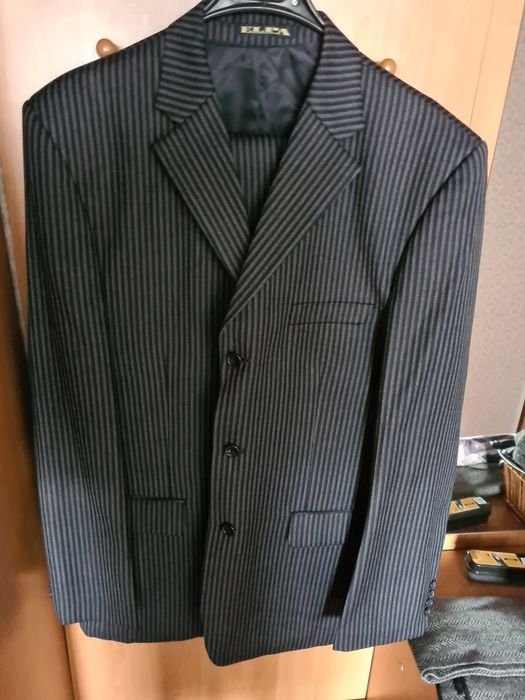 Мужской костюм тройка