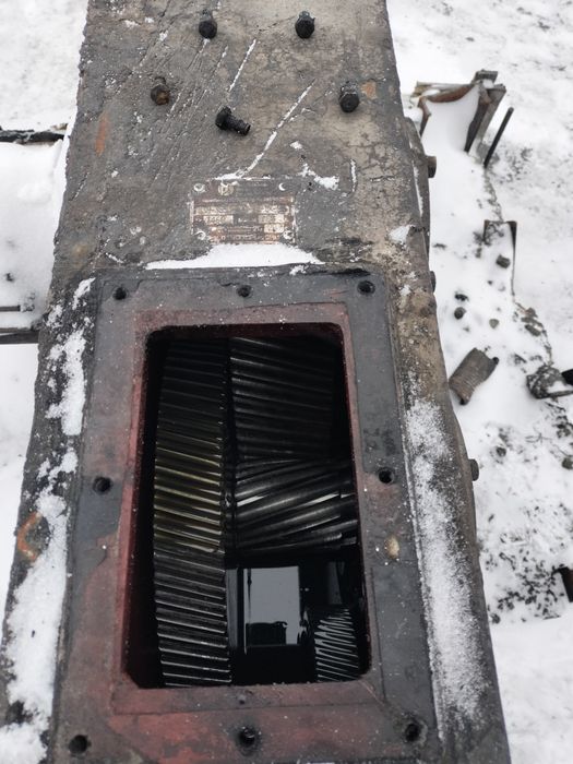 Продам редуктор ЦЗУ-355Н