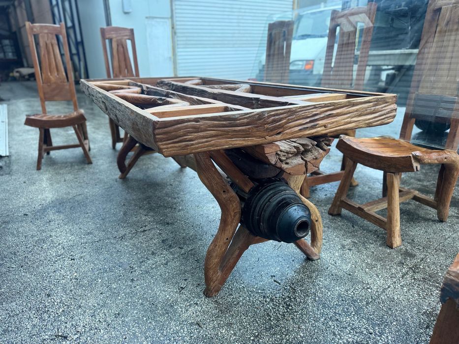 Индонезийска маса Дървопластика