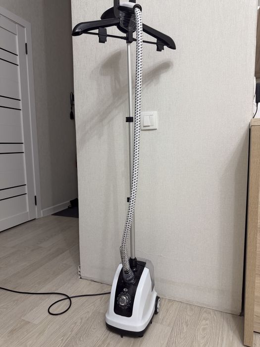 Продам утюг-отпариватель