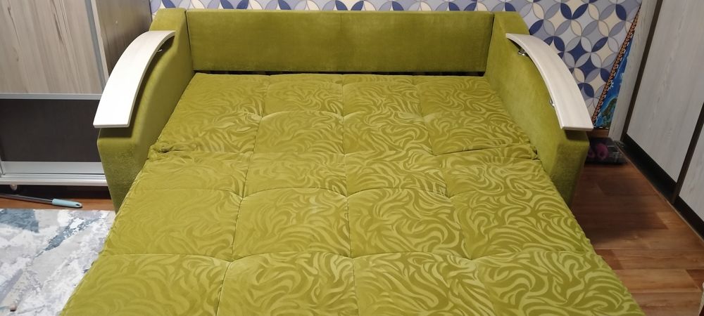 Продам диван раскладной