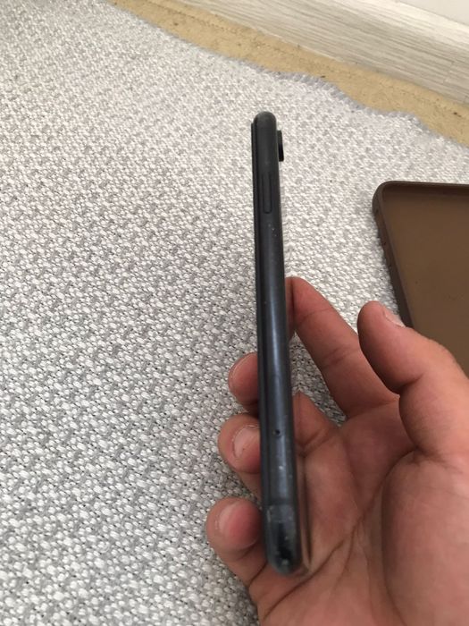 Продам айфон XR без каробки