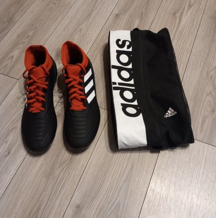 Vand Ghete Fotbal Adidas marimea 45