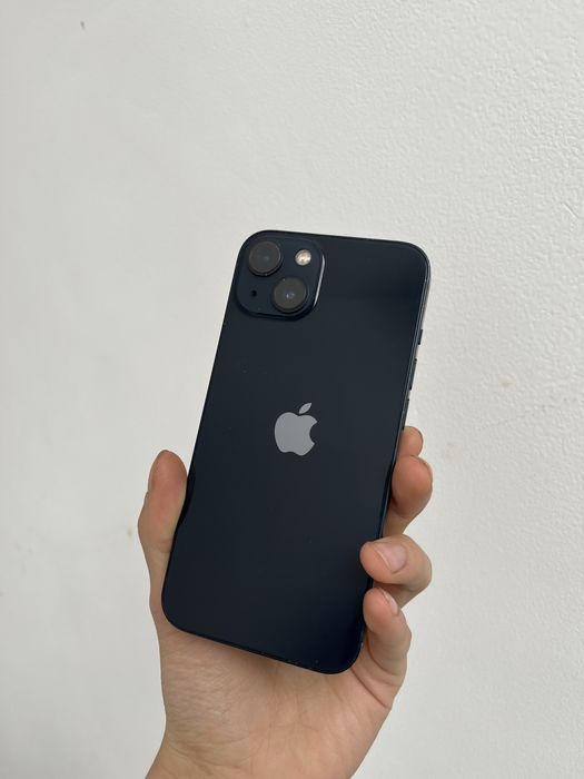 Продам iphone 13 128 gd