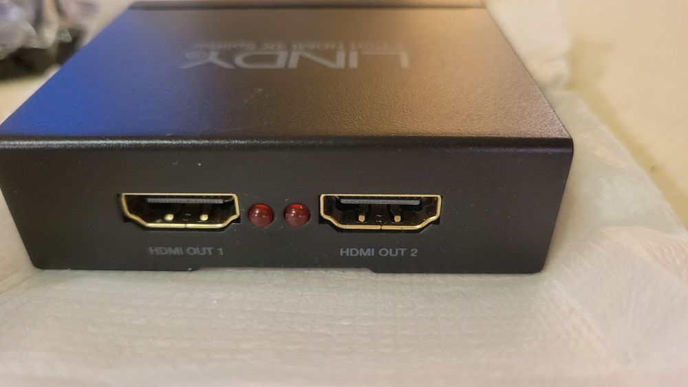 Lindy 2 Port HDMI 4K UHD Splitter