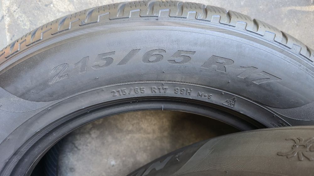 2 anvelope iarnă Pirelli 215/65/17 - transport gratuit