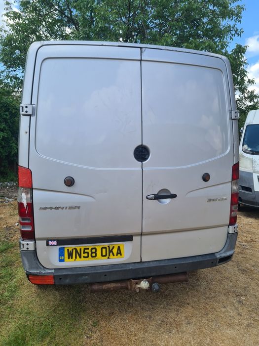 Mercedes Sprinter