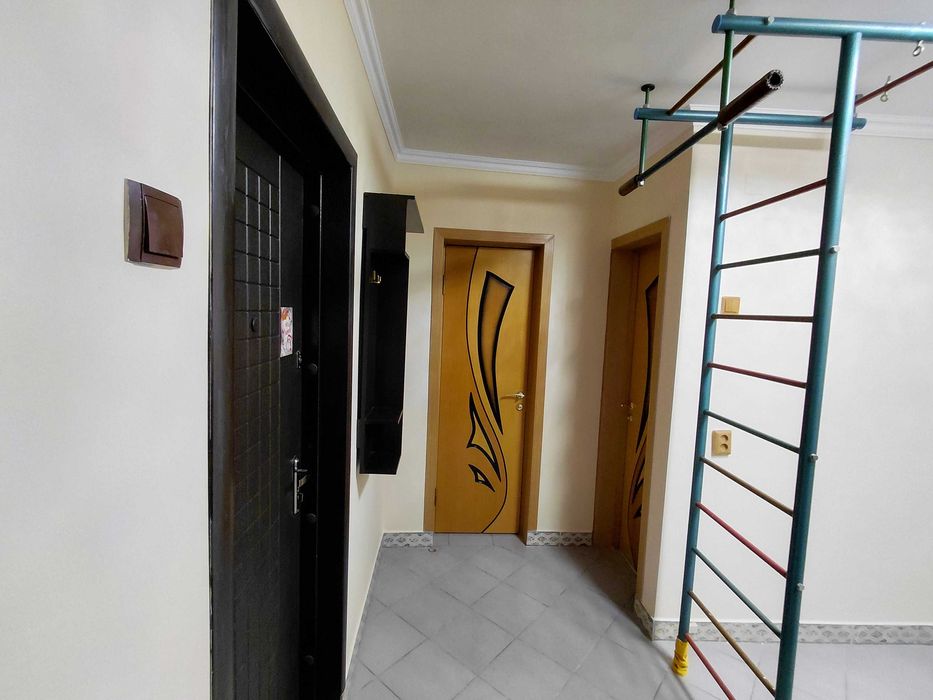 Продам 2-х комнатную квартиру