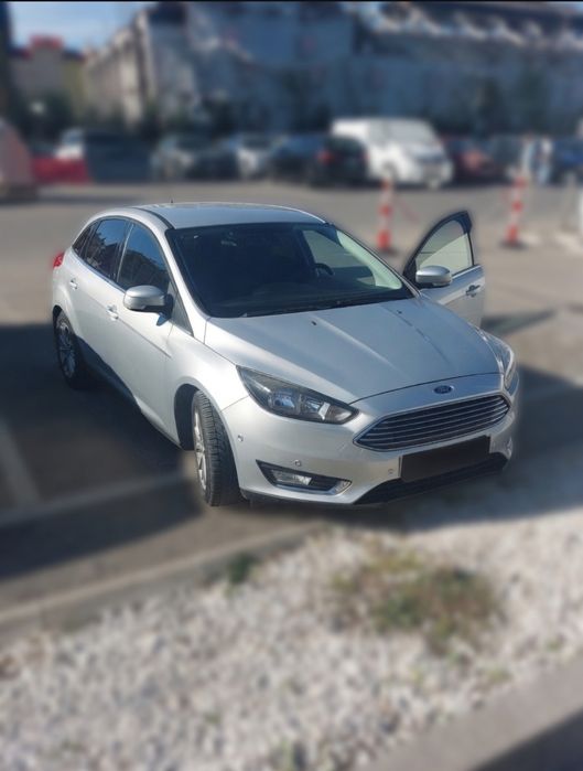 Vând Ford focus 2015,