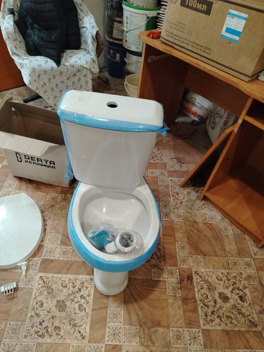 Унитаз новый в комплекте