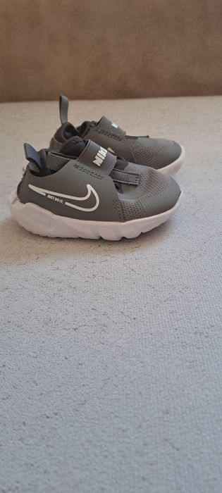 Детски маратонки найк