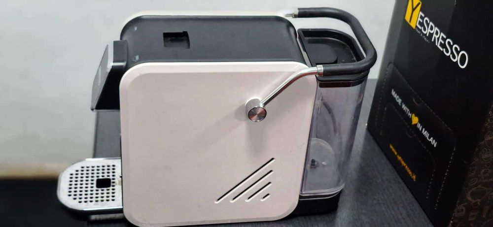 Aparat de cafea cu capsule Martello defect 49 capsule bonus