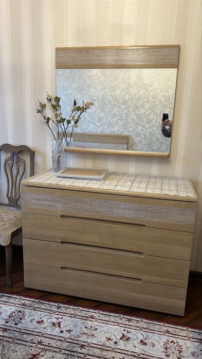 Спальный гарнитур