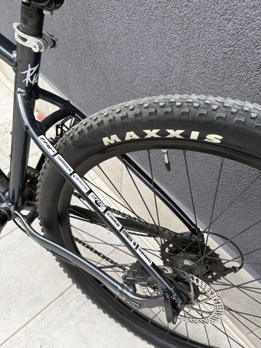 Giant talon 3 ЧИСТО НОВ!