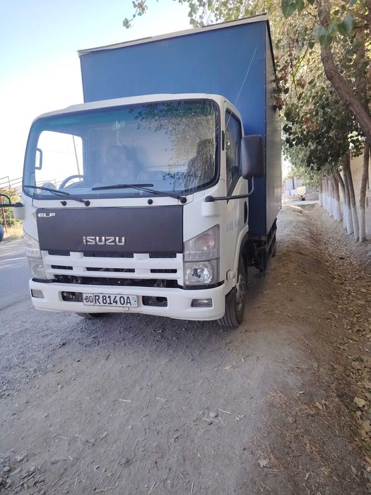 Isuzu SNJ terilgan yili 2009