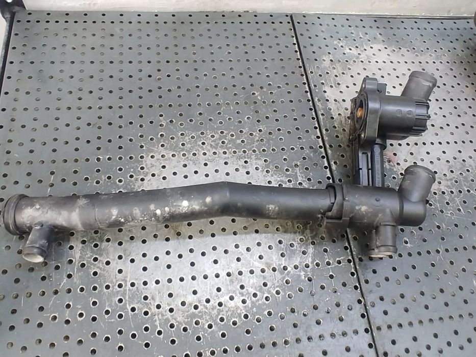 carcasa corp termostat 1.2 tsi cbz skoda fabia 2 vw polo 6r golf 6 03f121026b 03f121111a