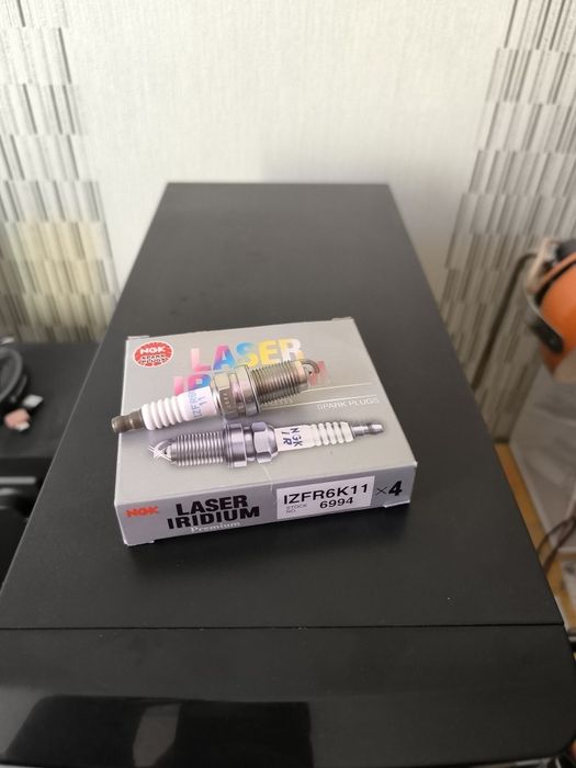 Иридиевые свечи зажигания NGK