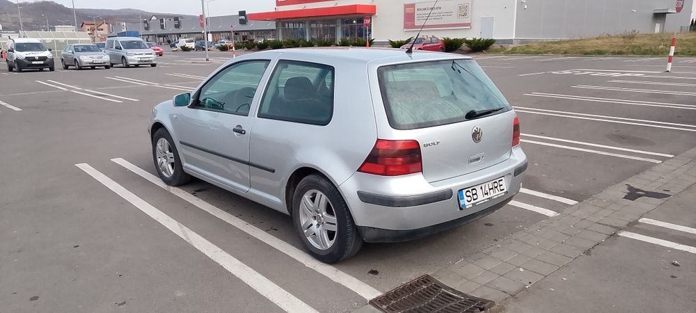 Volkswagen golf 4