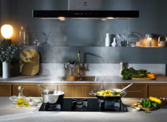 Plita GAZ  4 arzatoar -ELECTROLUX NOUA