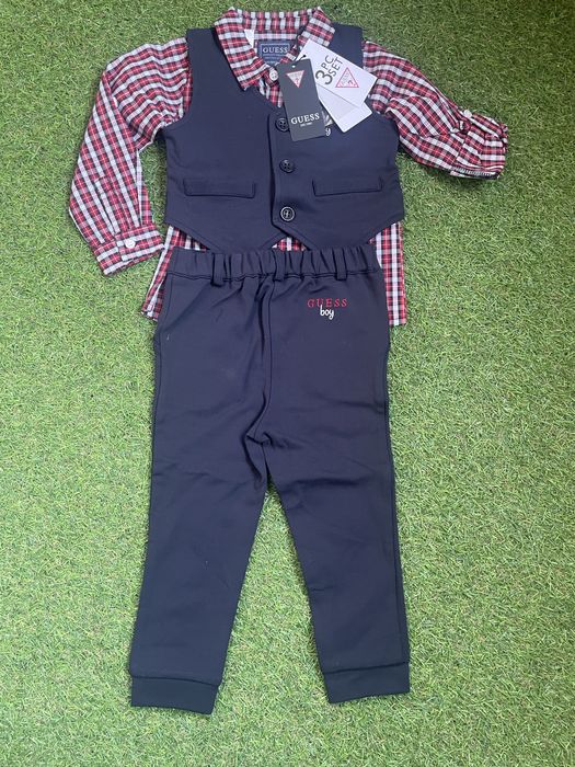 НАМАЛЕНО Guess ново оригинално комплектче