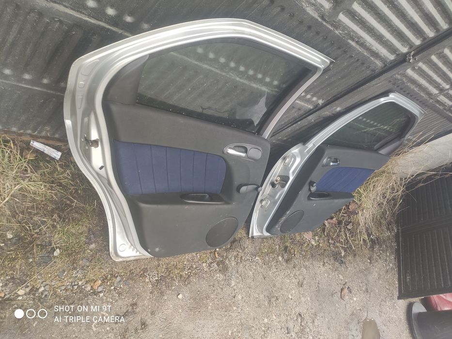 Задни врати оборудвани за alfa 156, лява и дясна