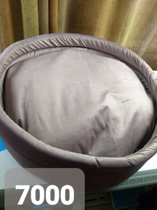 Лежаки для кошек и собак