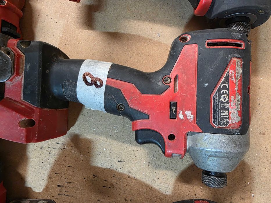 Винтоверт импакт милуоки Milwaukee M18