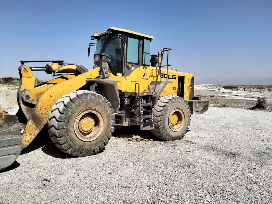 Продам погрузчик 3 кубовый