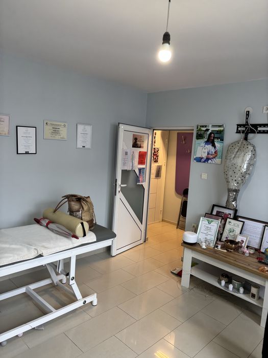 Едностаен апартамент-имот в Казанлък със статут на фризьорски салон