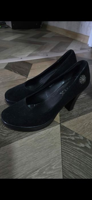 Продам туфли вечерние
