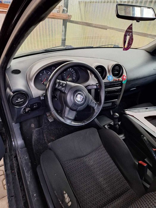 Dezmembrez Seat Ibiza