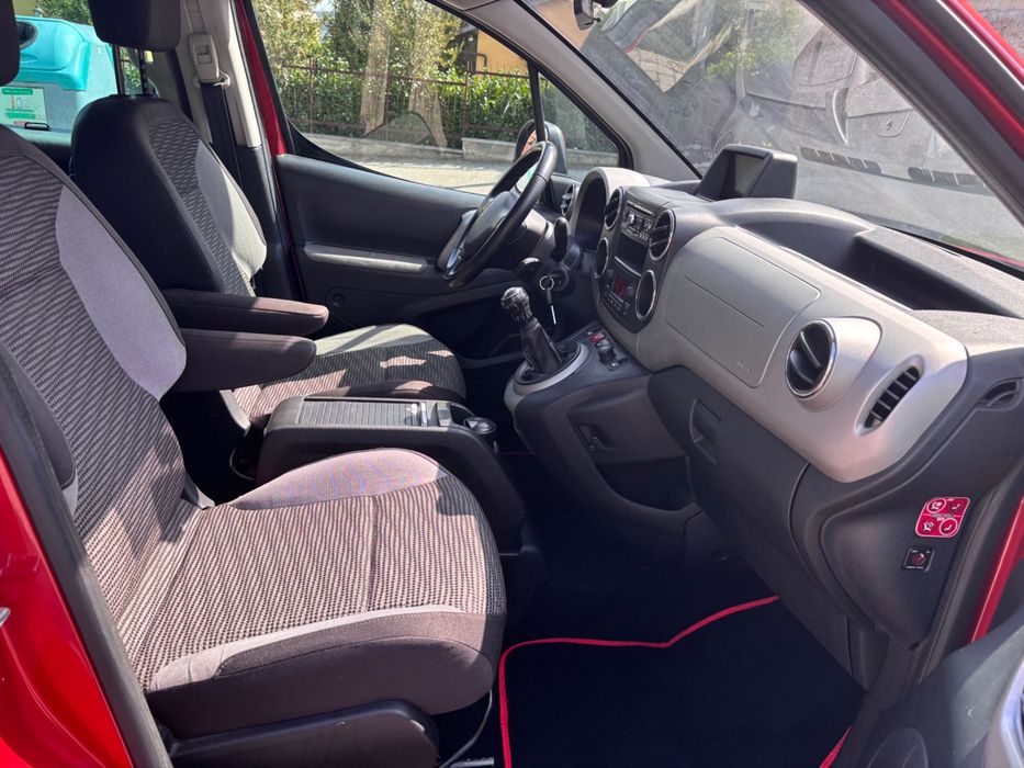 Peugeot Partner GPL  (motor defect)