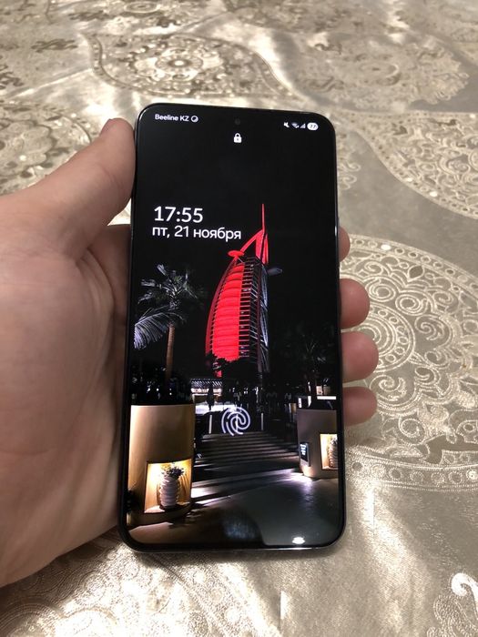 Продаётся Samsung S22