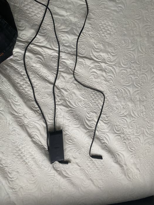 Лаптоп DELL………….