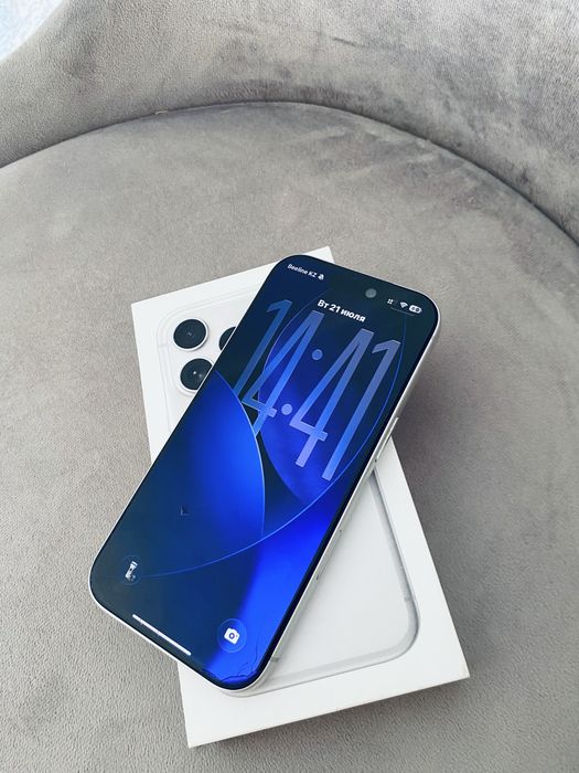 Продам iPhone 17 про 256гб (Nano sim+eSim)