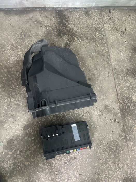 Корпус ЭБУ блок предохранителей BMW X5 E53 Х5 Е53
