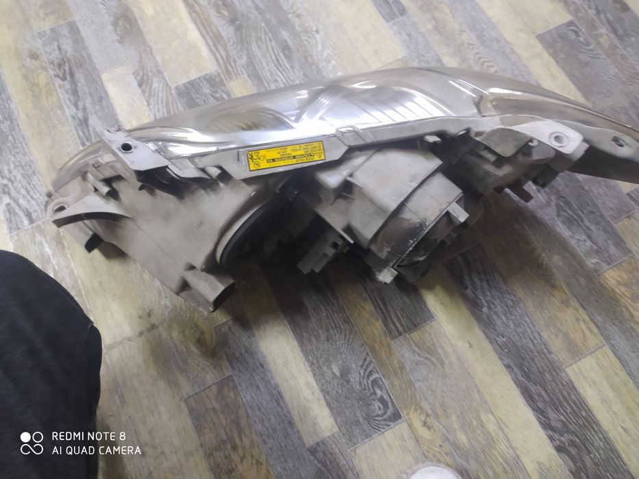 Фары на Toyota camri 40