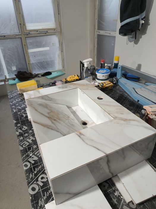 Мивка от плочка .